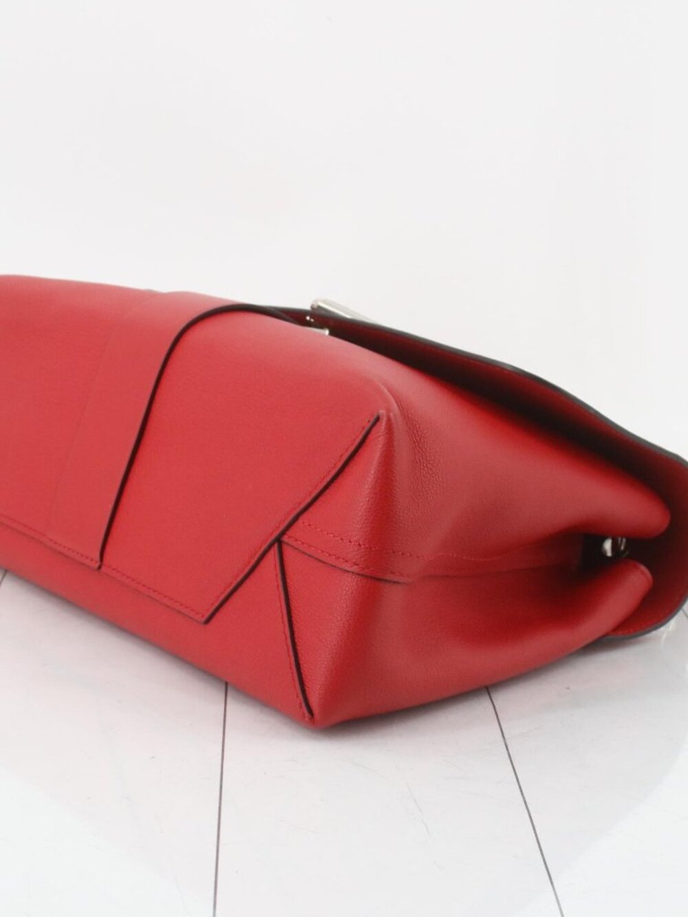 LV Red Monogram Leather Very One Handle Bag - Picture 5 of 12